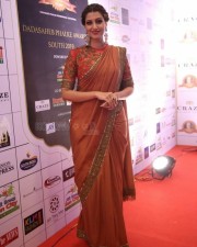 Actress Hamsa Nandini At Dadasaheb Phalke Awards South 2019 Photos 07