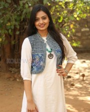 Actress Nikitha Narayan New Photoshoot Pictures 06