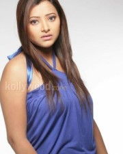 Actress Swetha Basu Sexy Pictures 06