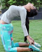 Pooja Sri Hot Yoga Poses 04