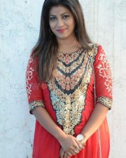 Telugu Actress Geethanjali New Pictures 02