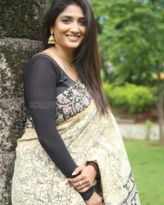 Telugu Actress Priya Vadlamani at Veeranjaneyulu Viharayathra Teaser Launch Pictures 12