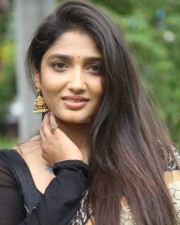 Telugu Actress Priya Vadlamani at Veeranjaneyulu Viharayathra Teaser Launch Pictures 16