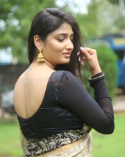 Telugu Actress Priya Vadlamani at Veeranjaneyulu Viharayathra Teaser Launch Pictures 21