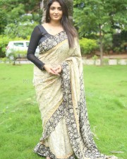 Telugu Actress Priya Vadlamani at Veeranjaneyulu Viharayathra Teaser Launch Pictures 37