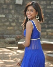 Actress Vithika Sheru New Pictures 22