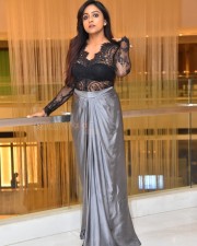 Actress Vithika Sheru at Nindha Pre Release Event Photos 19