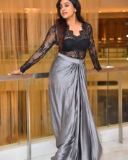 Actress Vithika Sheru at Nindha Pre Release Event Photos 23
