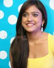 Beautiful Vithika Sheru Photos 28