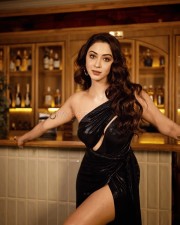 Tempting Esshanya Maheshwari in a Shimmering Black Dress with Thigh Slit Pictures 04