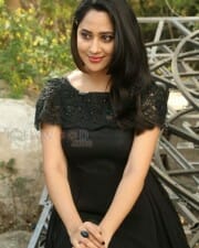 Yaman Movie Heroine Miya George Pictures 15