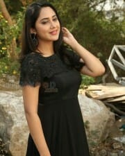 Yaman Movie Heroine Miya George Pictures 19