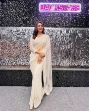 Actress Divyanka Tripathi in a White Silk Saree Photos 02