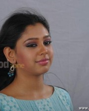 Actress Neethi Taylor Photos 03