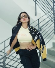 Fashion Beauty Anushka Sen in a Sexy Crop Top and Jacket Photos 03