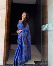 Gorgeous Anushka Sen in a Blue Designer Saree Photos 03