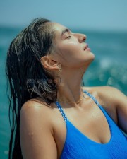 Hot Anushka Sen in a Blue Swimsuit Vacation Pictures 08