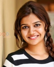 Love Pannuga Life Nallarukkum Heroine Swathi Pictures 11