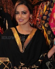 Sana Khan Launches Aakrithi Exibition Photos 06