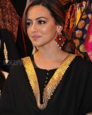 Sana Khan Launches Aakrithi Exibition Photos 08