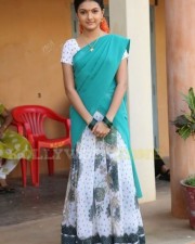 Saranya Mohan Photos 08