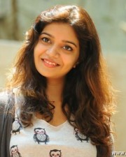 South Indian Actress Swathi Pictures 10