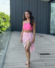 Stunning Anushka Sen in a Pink Strappy Bralette and Skirt Photos 04