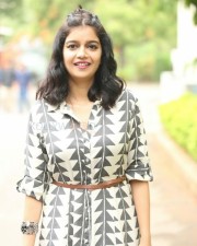 Swathi Reddy At London Babulu Movie Teaser Launch Photos 08