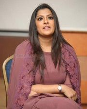 Varalaxmi Sarathkumar Sarkar Interview Photos 13