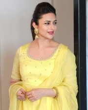Ye Hai Mohabbatein Actress Divyanka Tripathi Pictures 01