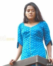 Yaar Ival Movie Heroine Ananya Photos 08