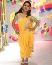 Actress Ishika Singh Latest Pictures 02