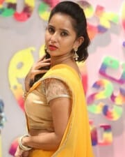 Actress Ishika Singh Latest Pictures 13