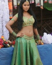 Rachna Maurya Hot Sexy Stills 15