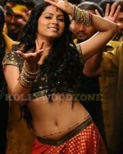 Sexy Actress Rachna Maurya In Drohi Movie Pics 01