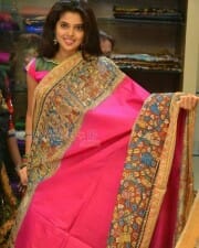 Shrvaya Launches Sri Avanti Silks Pictures 08