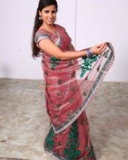 Sravya Reddy Sexy Saree Photos 12