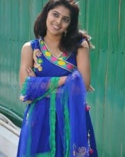 Telugu Actress Shravya Pictures 16