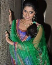 Telugu Actress Shravya Pictures 27