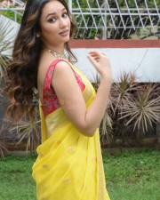 Actress Akanksha Sharma at Laila Movie Launch Pictures 21