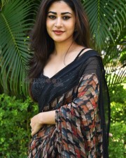 Actress Sonu Thakur at Roti Kapda Romance Press Meet Photos 12