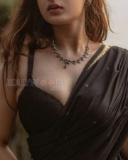 Mukhachitram Actress Ayesha Khan Hot in Black Saree Photos 03