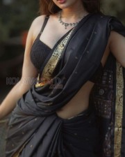 Mukhachitram Actress Ayesha Khan Hot in Black Saree Photos 04