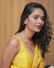 Lipstick Murder Heroine Alekhya Gadamboina Beautiful Saree Photos 02