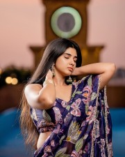 Sexy Pragya Nagra in a Floral Saree Photos 05