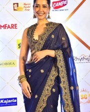 Actress Raashi Khanna at 69th SOBHA Filmfare Awards South 2024 Photos 06