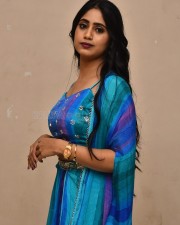 Actress Yashaswini Srinivas at Sarangadariya Trailer Launch Event Photos 12