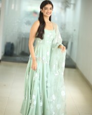 Heroine Bhagyashri Borse at Mr Bachchan Interview Photos 12