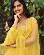 Actress Vaishnavi Krishnamurthy at Manmayi Teaser Launch Event Photos 25