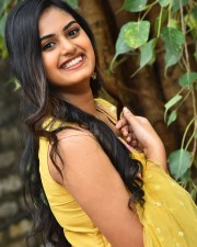 Actress Vaishnavi Krishnamurthy at Manmayi Teaser Launch Event Photos 27